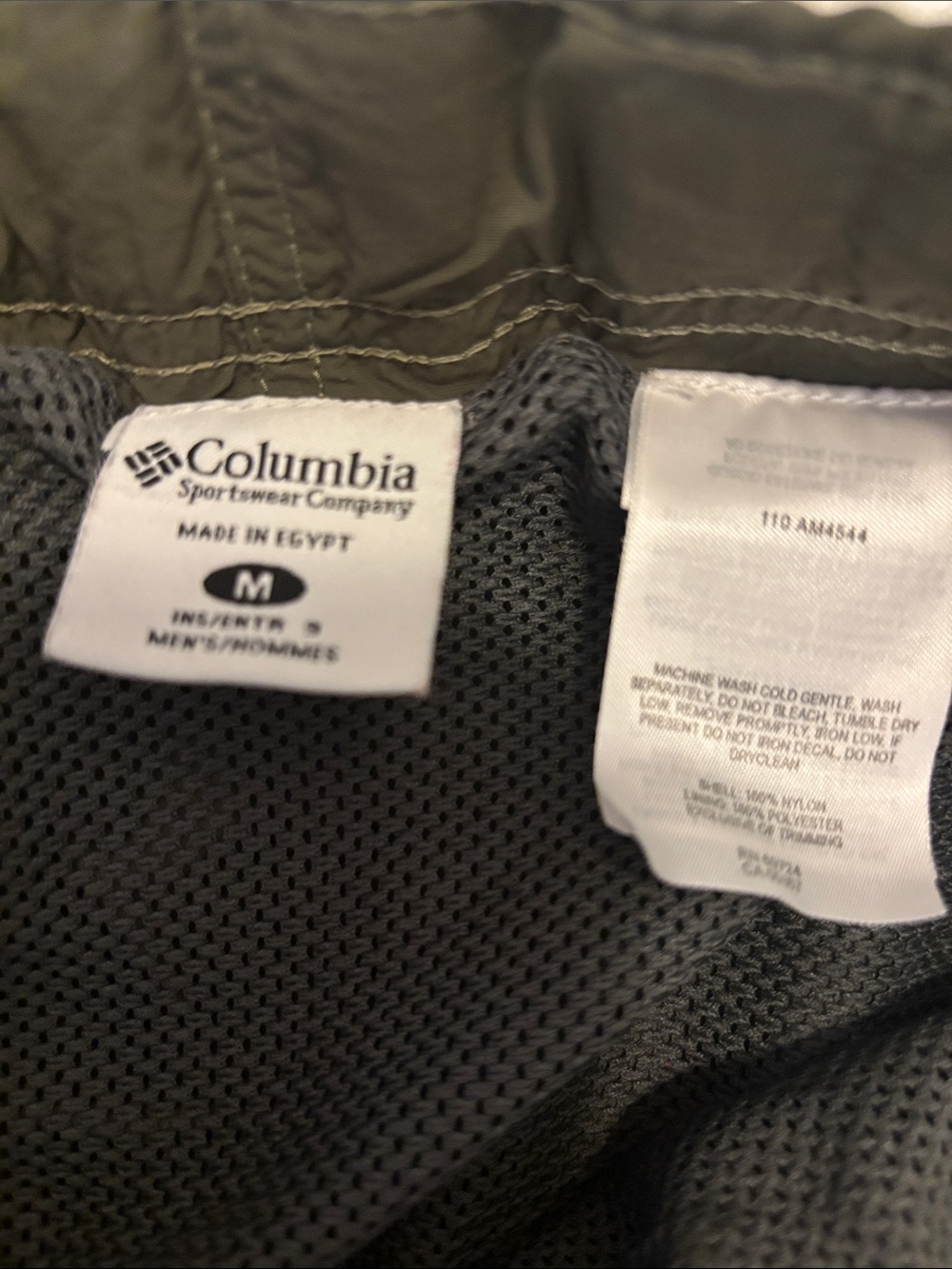 Columbia Men’s Omni- Shade Cargo Shorts Medium - Picture 4 of 6